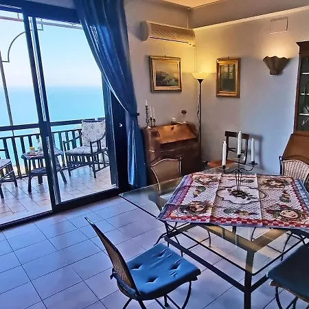 Apartamento Little Paradise *