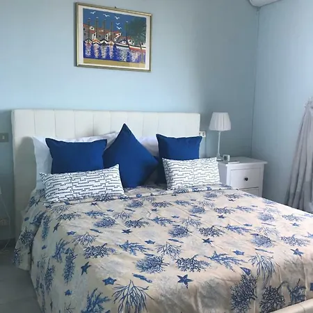 Apartamento Little Paradise *