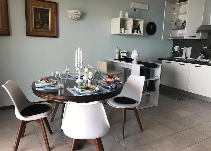 Little Paradise Daire Taormina