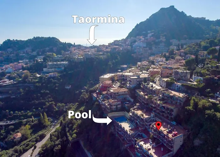 Little Paradise Daire Taormina